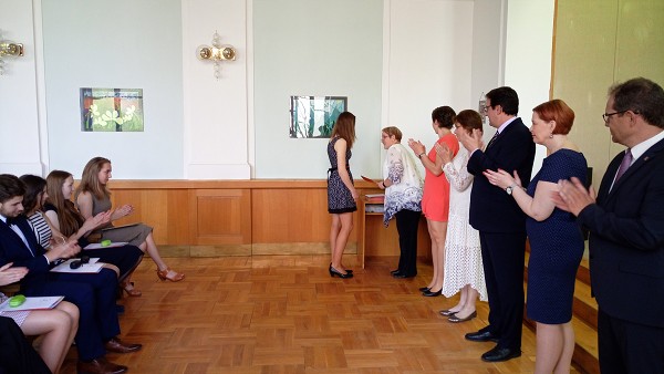 Předávání maturitních vysvědčení