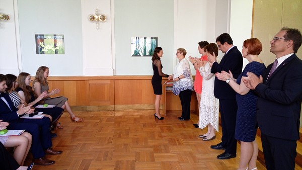Předávání maturitních vysvědčení
