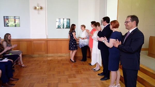 Předávání maturitních vysvědčení