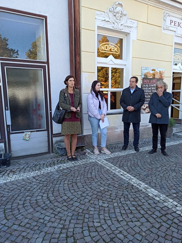 Kladení kamenů 2022