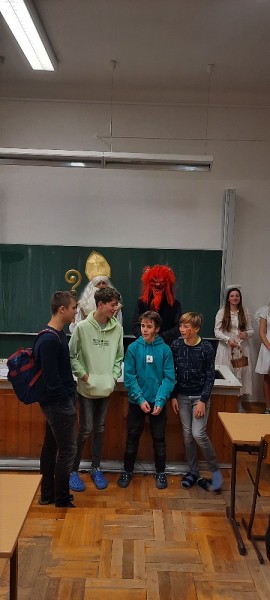 Mikuláš 22