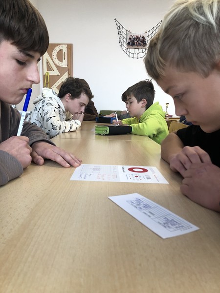 Oblastní kolo piškvorek 22