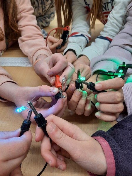 Projektový den pro ZŠ Knířov Bi, F 