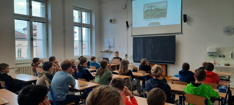 Projektový den k 17. listopadu