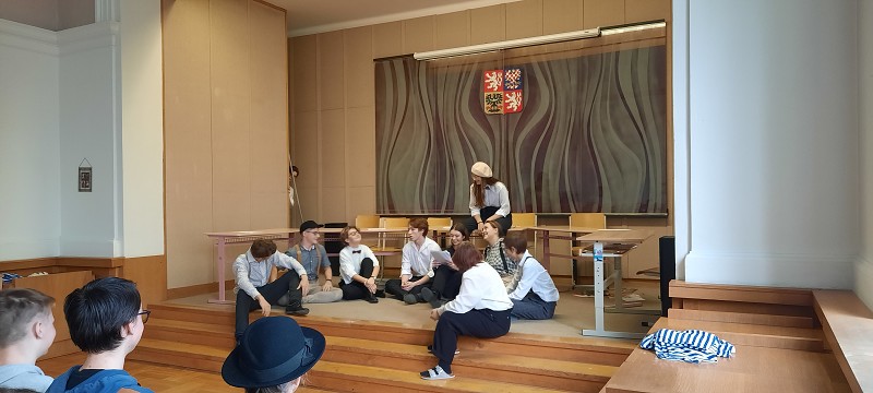 Projektový den k 17. listopadu