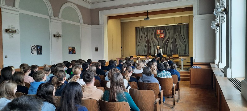 Projektový den k 17. listopadu