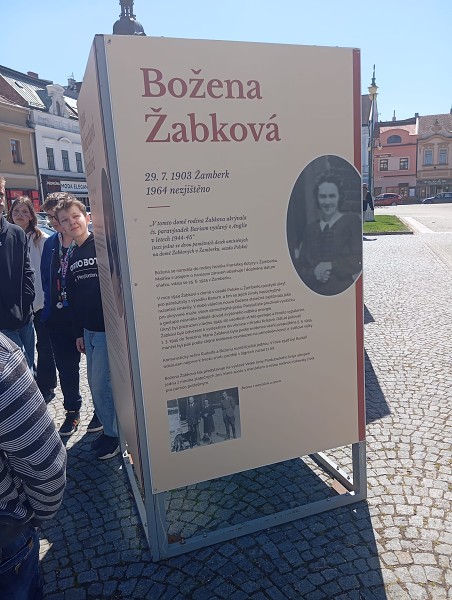 Studenti se zajímají o minulost