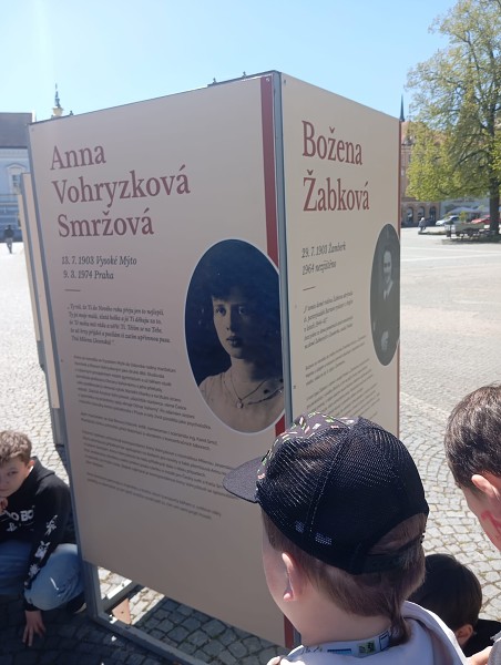 Studenti se zajímají o minulost